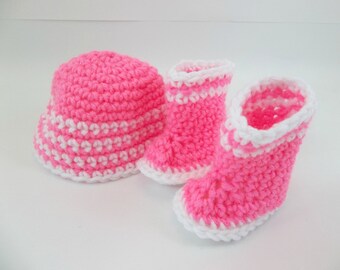 18 inch Doll Clothes Hot Pink and White Crochet Boots and Hat to fit American Girl Doll
