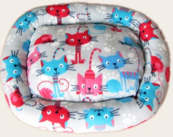 Medium, Funny Cats, Cat bed, Washable pet bed, Dog bed, oval pet bed, Puppy bedding, Kitten bed, Kennel bedding, Plush Fleece pet bed