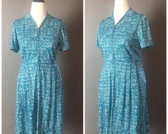 Vintage 50s dress / 1950s dress / 1960s dress / volup dress / plus size dress / shirtwaist dress / day dress / 8234