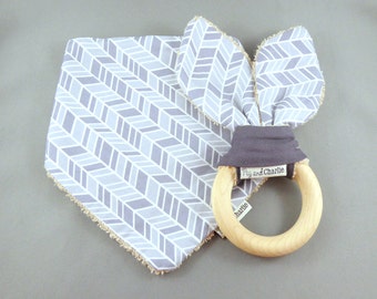 Gift Set - Bandana Dribble Bib and Teething Ring - Grey Arrow Geometric
