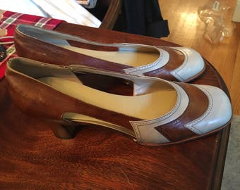 Vintage 40s court shoe