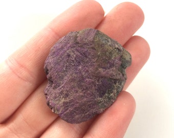 Purpurite natural rough stone purple 1 inch