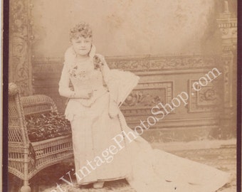 PRINCESS IDA Midget Little Person Vintage Cabinet Photo
