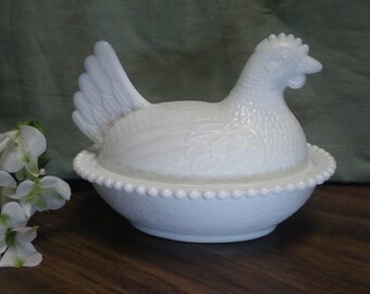 HEN ON NEST 7"long, Milk glass, Vintage glassware, Bowl and lid