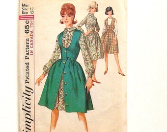 Vintage 60's Simplicity Misses One Piece Dress and Jumper Sewing Pattern #5620 - Size 12 (Bust 32)
