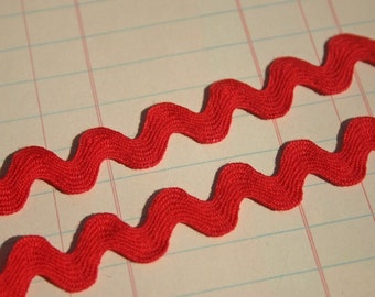 Red Rick Rack Trim - Polyester Sewing Ric Rac - 11/16" Wide