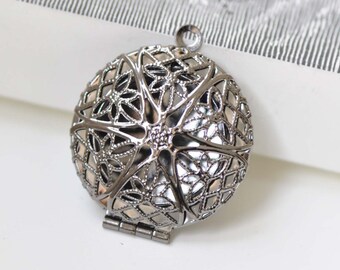 Gunmetal Black Photo Locket Filigree Round Pendants 27mm Set of 5 A8436