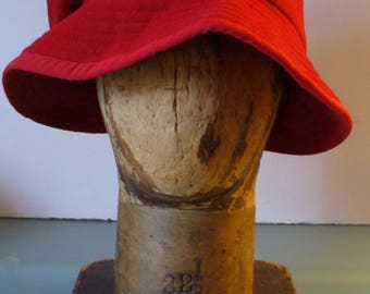 Onorio Cioppi Firenze Tomato Red Brimmed Cloche Hat