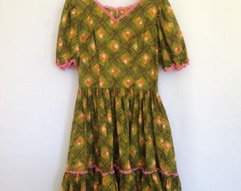 1960s handmade psychedelic housewife dress