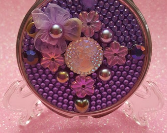 Holographic Cameo Compact Purse Mirror