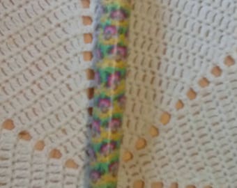 Size K Susan Bates crochet hook