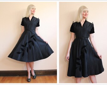 1950s Dress // Cascading Vines Taffeta Dress // vintage 50s dress