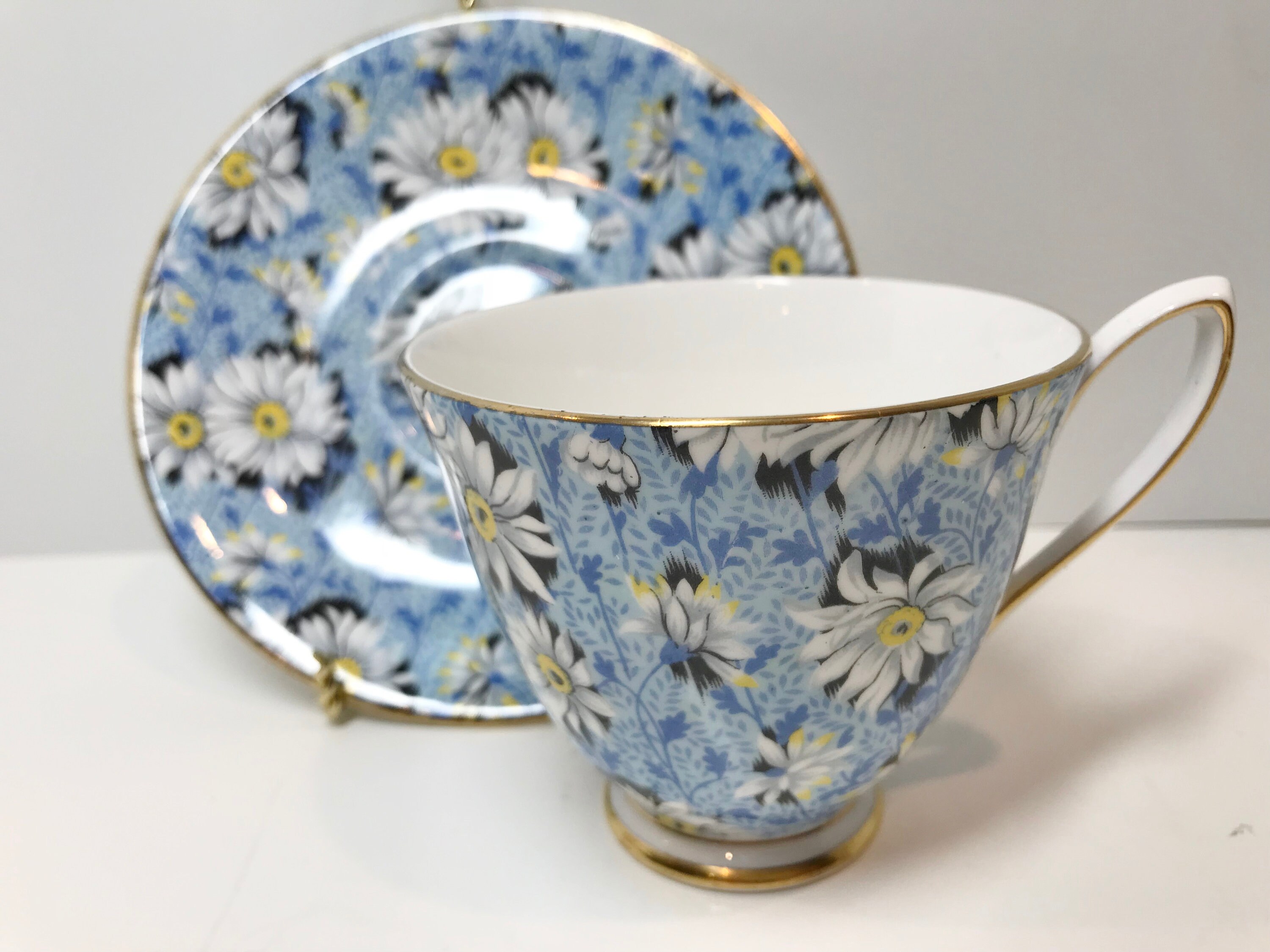 Daisy Chintz Shelley Tea Cup and Saucer, Carlisle Shape, Chintz Tea Cups, English Cups, Antique