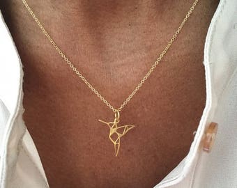 Gold Bird Necklace/ Hummingbird Necklace/ Gold Filled Necklace/ Silver Bird Necklace/ Birthday Gift/ Mothers Day Gift ALSO IN SILVER