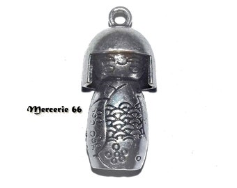 Silver plated 3.5 Kokeshi doll charm pendant cm