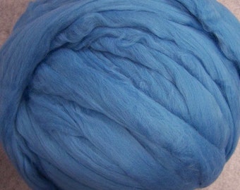 Wool Roving, Merino Roving, Merino Wool Roving, Felting Wool, Spinning Wool, Roving - Aqua 8oz