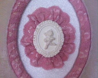 Shabby lace and dancer plaster frame