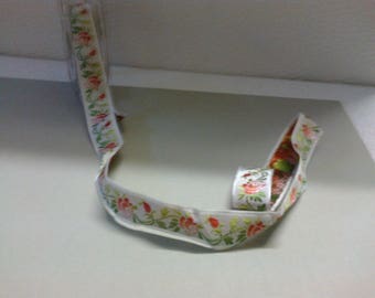 70cm synthetic Ribbon trimmed in pink 2cm wide