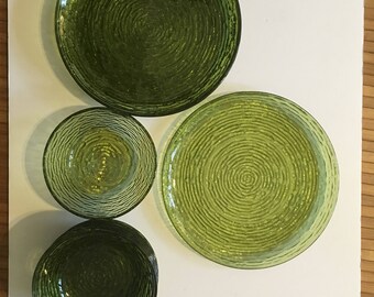 Anchor Hocking Soreno Avocado Green Dinner Plate 4 Dinner Plates 7 Bowls
