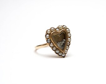 9k Victorian Heart Diamond Shake Locket Ring