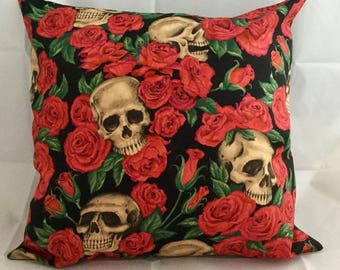 Skulls and roses cushion cover