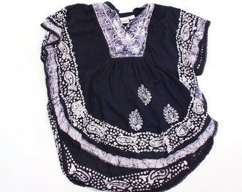 Batik Flower Poncho-Dashiki - Navy/White