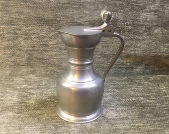 Royal Holland Acorn Pewter Creamer Pourer, KMD Tiel, Made in Holland, 1960, Pewter Creamer, Pewter Syrup Pitcher, Lidded Creamer Pitcher