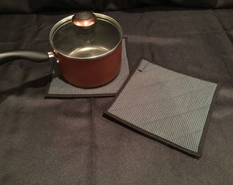 Green& Black Plaid Quilted, Insulated Pot Holder Set