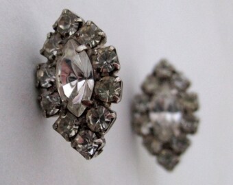 vintage prong set rhinestone navette marquise harlequin shaped pierced earrings - j5979