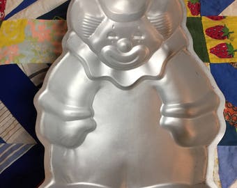 Vintage Wilton Cake Pan of a Clown 1986