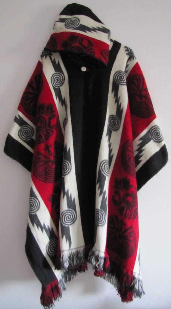 Poncho with hood from Otavalo Handmade in Ecuador