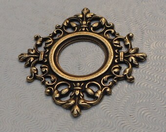 LuxeOrnaments Oxidized Brass Pendant 14mm Setting 37x34mm (1 pc) F-A14045-B