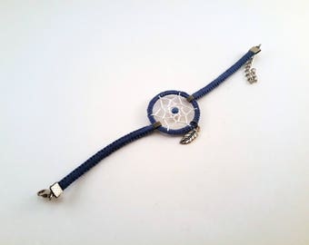 Blue/white dream catcher bracelet