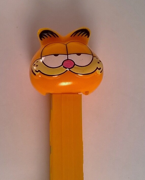 Vintage Garfield Pez Dispenser