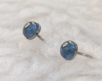 Sapphire Gemstone 6mm Bezel Set on Niobium or Titanium Posts (Hypoallergenic Stud Earrings for Sensitive Ears)