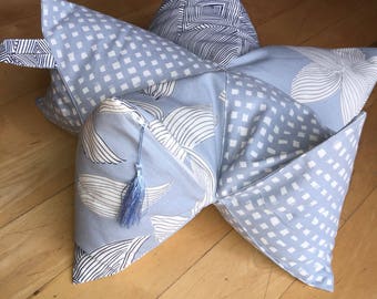 Lotus Meditation Pillow, Meditation cushion, Yoga cushion, Yoga Prop, Zafu, Floor pillow, Supportive Pillow, Restorative Prop, Buckwheat