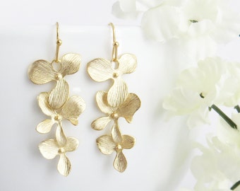Gift for Mom, Orchid Earrings, Flower Earrings, Orchid Jewelry, Wedding Earrings, Bridesmaid Gift, Mother's Day Gift, Bridesmaid Earrings