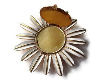 1972 AVON DAISY Pin with Solid Brocade Perfume Glace