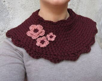 Crochet capelet, burgundy crochet capelet, crochet wool neck warmer, romantic flower capelet, retro capelet