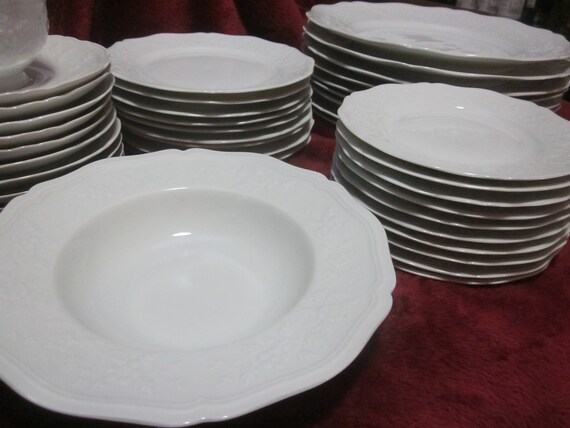 Ceralene China Hawthorn pattern Ceralene China Hawthorn pattern