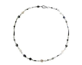 Mare Necklace