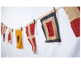 Vintage Bunting 5 Flag Garland
