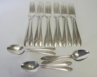 Silverplate Forks and Spoons - Queen Bess ll Oneida - 6 Spoons and 12 Forks - Holiday Flatware, Tea Party Service, Weddings, Parties