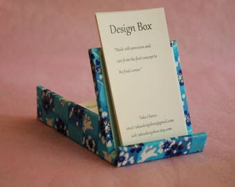Business card holder - vertical