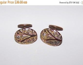 ON SALE Beautiful VINTAGE Cuff Links Multi Color Gold With Stone Bean-Back