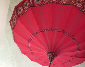 19th Century to 1920's Working Parasol Pagoda