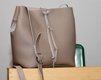 Rustica Leather Shoulder Bag // Handmade leather purse // Women's Leather bag