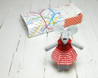 Felt mouse stuffed animal birthday kids gift mice in matchbox hand made doll mouse miniature gift for best friends gift for mom