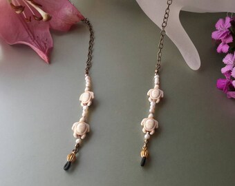Glasses chain seaturtles