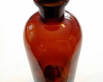 Vintage Brown Glass Labware/Apothecary Bottle Jar